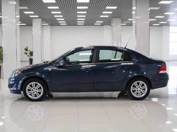 Opel Astra H Рестайлинг с пробегом 2012 года, цена 567 000 рублей, 193032 км, седан, Автокод Объявления