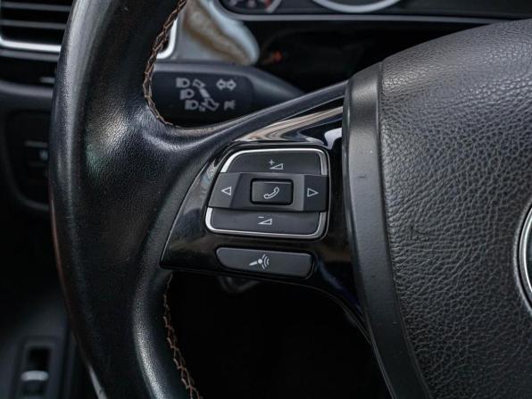 Volkswagen Touareg II с пробегом 2014 года, цена 2 340 000 рублей, 203941 км, внедорожник, Автокод Объявления