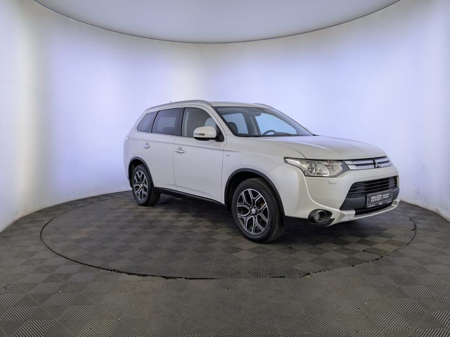 Mitsubishi Outlander III Рестайлинг Москва  - изображение 3
