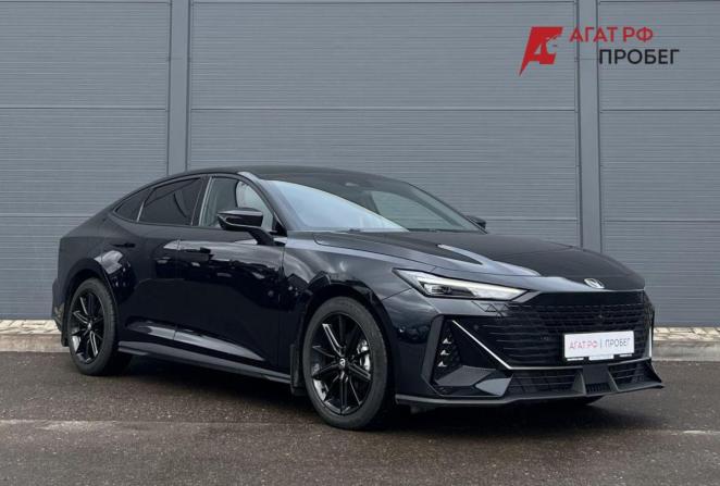 Changan UNI-V I с пробегом 2023 года, цена 2 390 000 рублей, 25134 км, лифтбек, Автокод Объявления