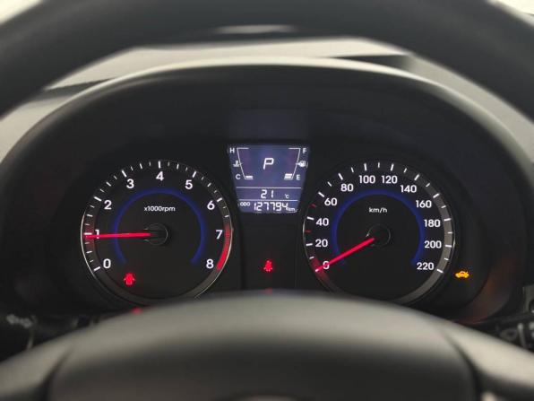 Hyundai Solaris I с пробегом 2012 года, цена 729 000 рублей, 127000 км, хэтчбек, Автокод Объявления