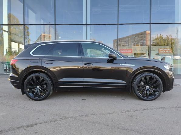 Volkswagen Touareg III с пробегом 2018 года, цена 4 492 800 рублей, 149191 км, внедорожник, Автокод Объявления