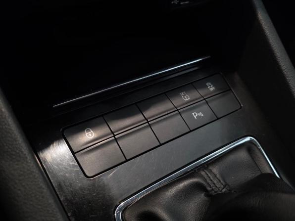 Skoda Octavia III (A7) с пробегом 2015 года, цена 1 133 000 рублей, 233288 км, лифтбек, Автокод Объявления