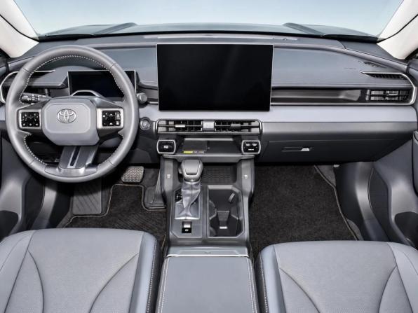 Toyota RAV4 VI (XA60) с пробегом 2026 года, цена 4 950 000 рублей, 25 км, внедорожник, Автокод Объявления