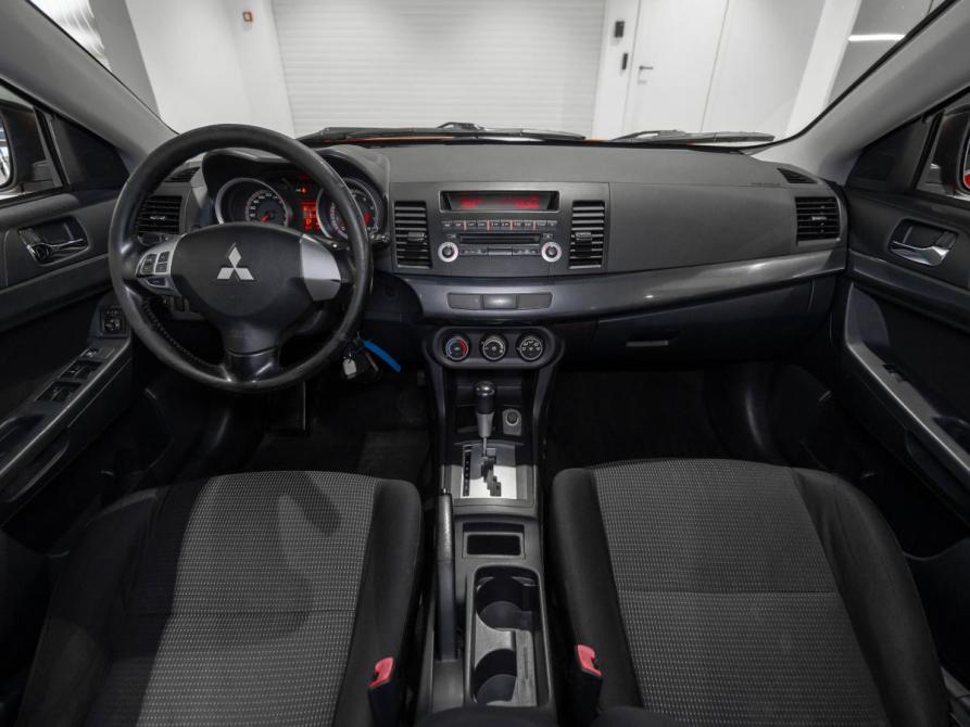 Mitsubishi Lancer X Москва  - изображение 8