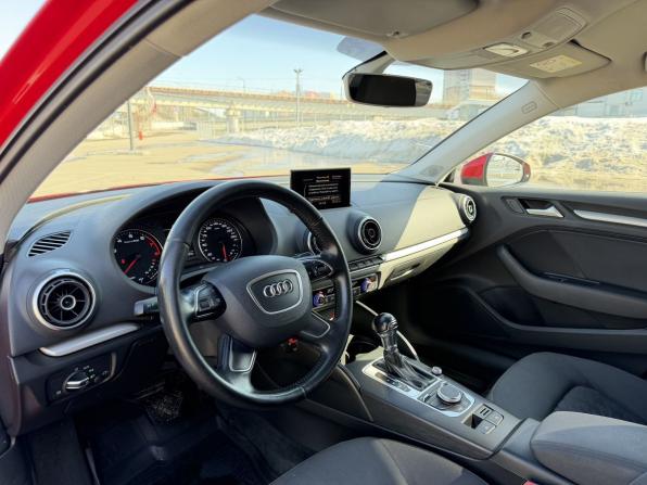 Audi A3 III (8V) с пробегом 2015 года, цена 1 320 000 рублей, 171243 км, седан, Автокод Объявления