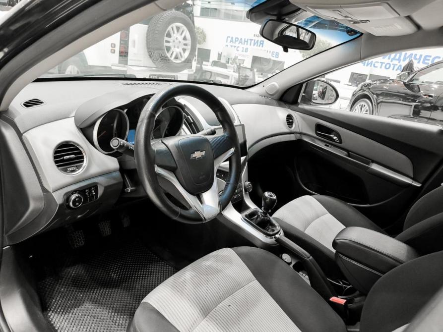 Chevrolet Cruze I Рестайлинг Казань  - изображение 20