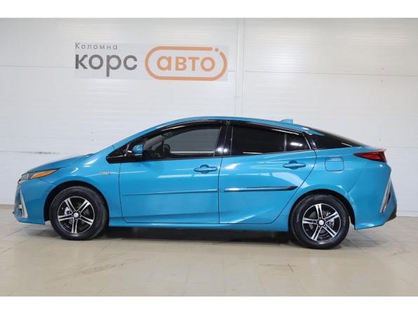 Toyota Prius IV (XW50) с пробегом 2017 года, цена 1 937 900 рублей, 215298 км, лифтбек, Автокод Объявления