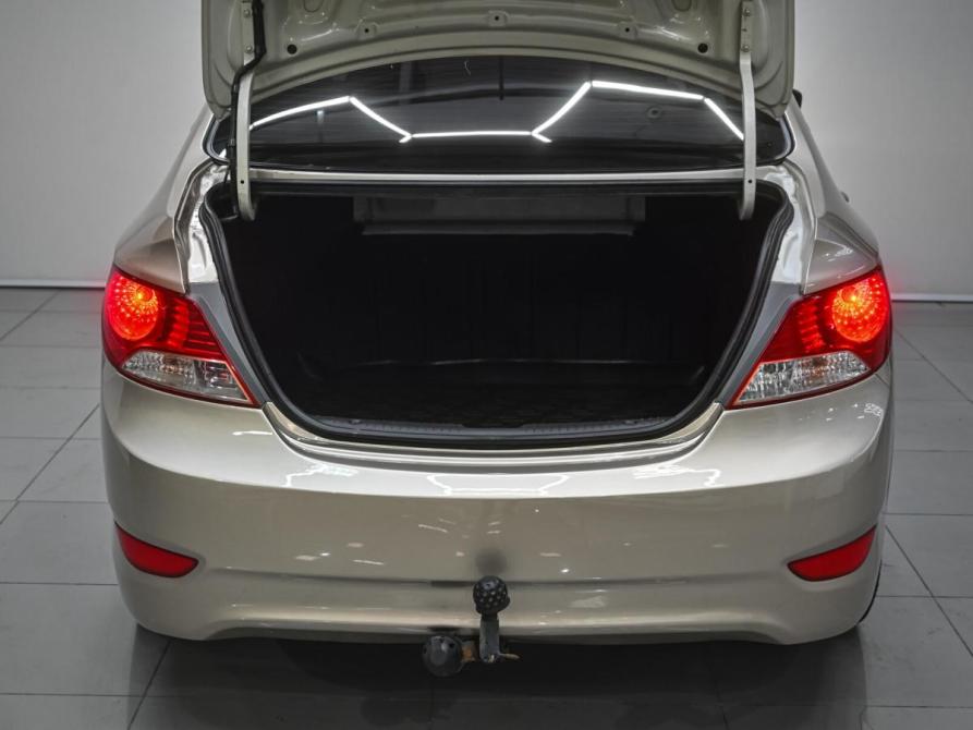 Hyundai Solaris I Челябинск  - изображение 8
