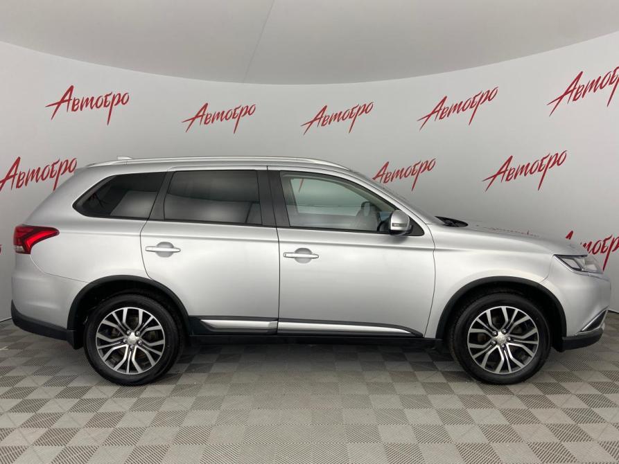 Mitsubishi Outlander III Рестайлинг 2 Псков  - изображение 6
