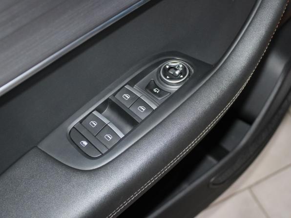 Chery Tiggo 7 Pro Max I с пробегом 2022 года, цена 1 869 900 рублей, 31648 км, внедорожник, Автокод Объявления