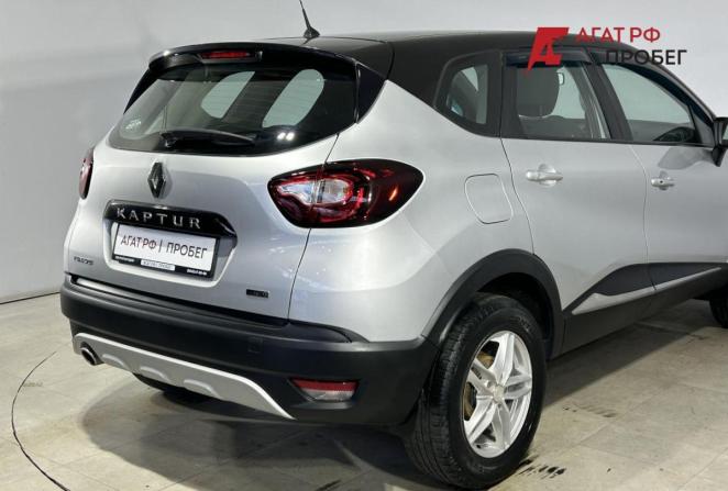 Renault Kaptur I с пробегом 2017 года, цена 1 610 000 рублей, 91112 км, внедорожник, Автокод Объявления