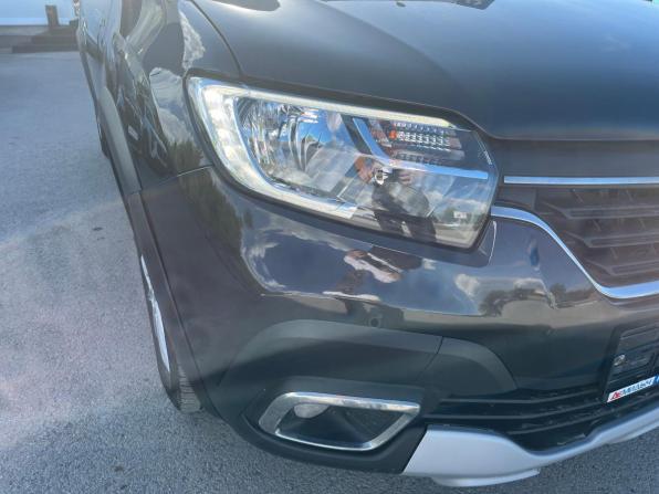 Renault Sandero II Рестайлинг с пробегом 2018 года, цена 1 084 000 рублей, 81000 км, хэтчбек, Автокод Объявления
