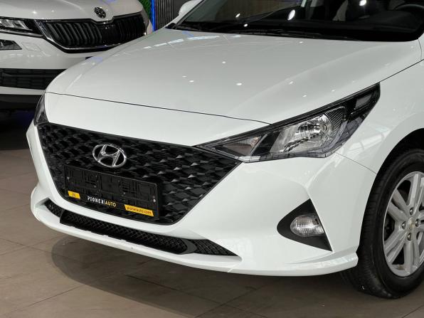 Hyundai Solaris II с пробегом 2020 года, цена 1 625 000 рублей, 59000 км, седан, Автокод Объявления