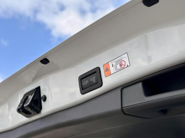 Toyota RAV4 VI (XA60) с пробегом 2026 года, цена 4 735 000 рублей, 15 км, внедорожник, Автокод Объявления