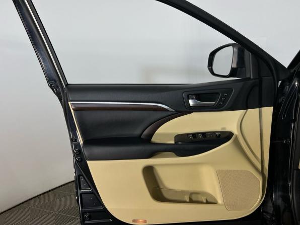 Toyota Highlander III (XU50) с пробегом 2014 года, цена 2 699 000 рублей, 225000 км, внедорожник, Автокод Объявления