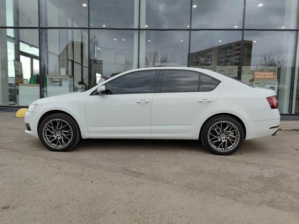 Skoda Octavia III (A7) Рестайлинг с пробегом 2020 года, цена 1 662 500 рублей, 96000 км, лифтбек, Автокод Объявления