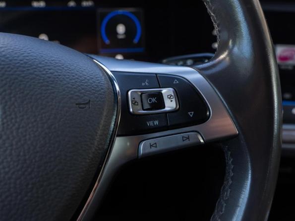 Volkswagen Touareg III с пробегом 2020 года, цена 4 350 000 рублей, 151548 км, внедорожник, Автокод Объявления