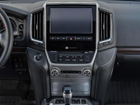 Toyota Land Cruiser 200 Series Рестайлинг 2 с пробегом 2018 года, цена 6 899 000 рублей, 147829 км, внедорожник, Автокод Объявления