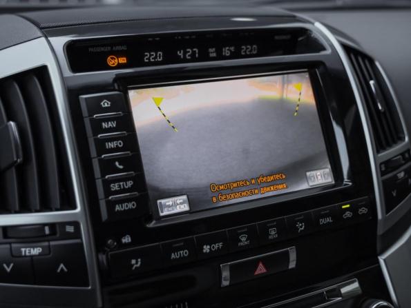 Toyota Land Cruiser 200 Series Рестайлинг 1 с пробегом 2013 года, цена 3 099 000 рублей, 234153 км, внедорожник, Автокод Объявления
