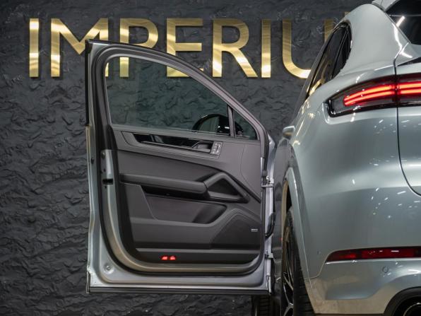Новый Porsche Cayenne III Рестайлинг 2026 года, цена 18 650 000 рублей, внедорожник, Автокод Объявления