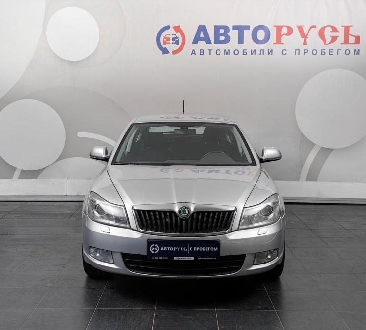 Skoda Octavia II (A5) Рестайлинг Москва  - изображение 3