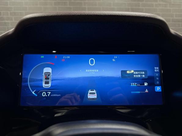 Geely Monjaro I с пробегом 2021 года, цена 3 000 000 рублей, 53956 км, внедорожник, Автокод Объявления
