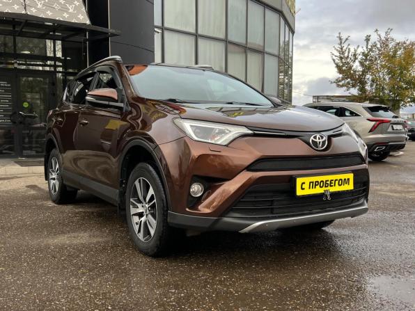 Toyota RAV4 IV (XA40) Рестайлинг с пробегом 2017 года, цена 2 299 000 рублей, 182411 км, внедорожник, Автокод Объявления