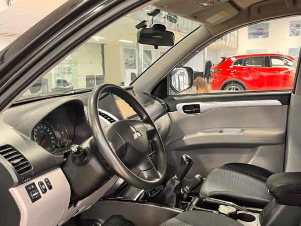 Mitsubishi Pajero Sport II Рестайлинг с пробегом 2014 года, цена 1 619 900 рублей, 259000 км, внедорожник, Автокод Объявления