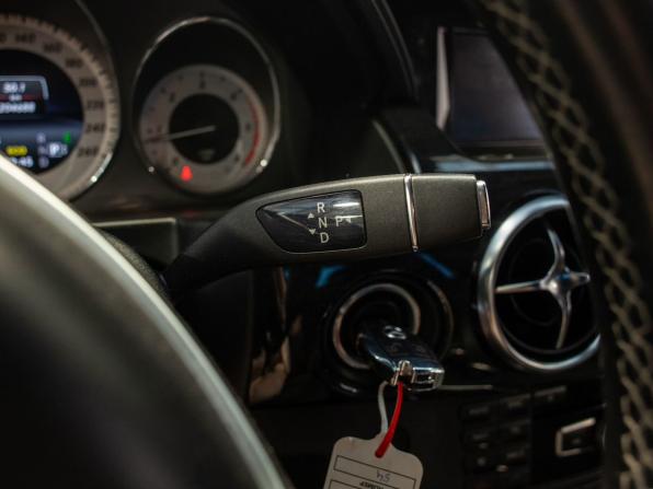Mercedes-Benz GLK-Класс I (X204) Рестайлинг с пробегом 2013 года, цена 1 745 000 рублей, 204688 км, внедорожник, Автокод Объявления