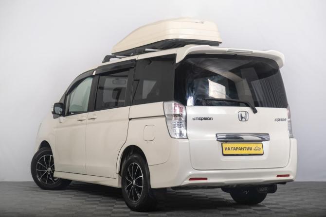 Honda Stepwgn IV с пробегом 2011 года, цена 1 459 000 рублей, 303000 км, минивэн, Автокод Объявления