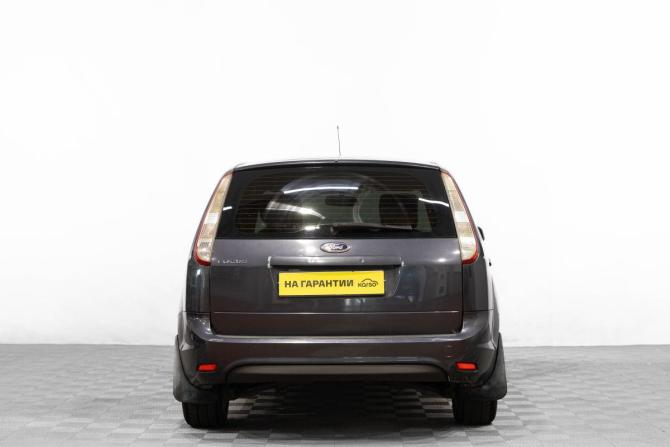Ford Focus II Рестайлинг с пробегом 2010 года, цена 629 000 рублей, 299000 км, универсал, Автокод Объявления