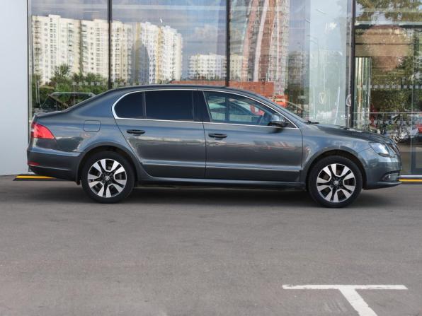Skoda Superb II Рестайлинг с пробегом 2014 года, цена 1 270 000 рублей, 160024 км, лифтбек, Автокод Объявления