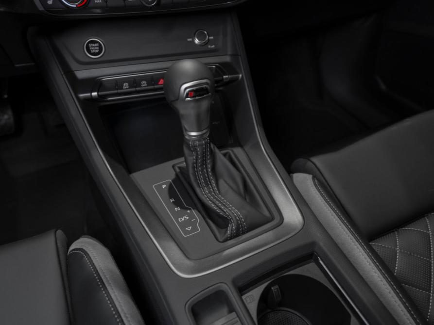 Audi Q3 II (F3) Москва  - изображение 13