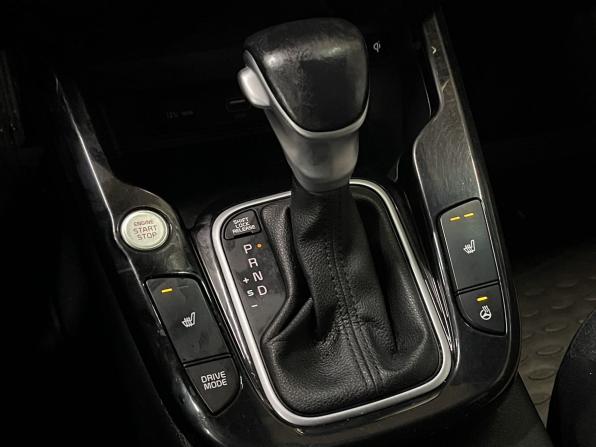 Kia Soul III с пробегом 2021 года, цена 1 700 000 рублей, 84115 км, хэтчбек, Автокод Объявления