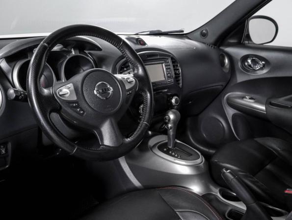 Nissan Juke I с пробегом 2011 года, цена 1 015 000 рублей, 106245 км, внедорожник, Автокод Объявления