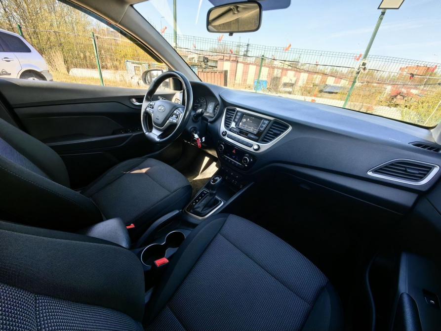 Hyundai Solaris II Санкт-Петербург  - изображение 9