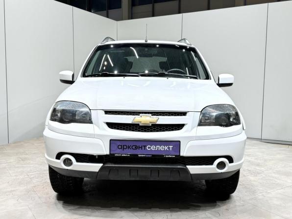 Chevrolet Niva I Рестайлинг с пробегом 2018 года, цена 735 000 рублей, 177248 км, внедорожник, Автокод Объявления