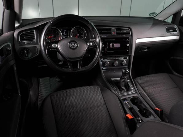 Volkswagen Golf VII Рестайлинг с пробегом 2019 года, цена 1 429 000 рублей, 163159 км, универсал, Автокод Объявления