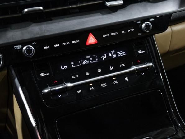 Kia Carnival IV с пробегом 2021 года, цена 3 839 000 рублей, 119247 км, минивэн, Автокод Объявления
