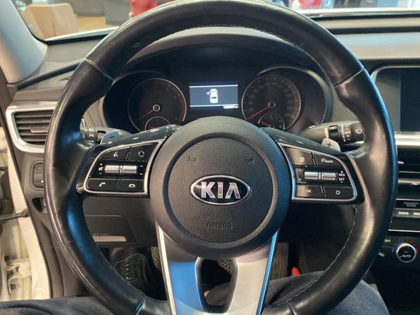 Kia Optima IV Рестайлинг с пробегом 2019 года, цена 1 840 000 рублей, 123000 км, седан, Автокод Объявления