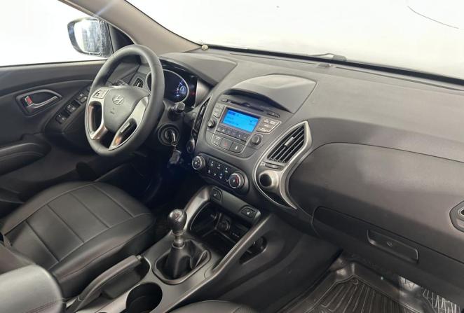Hyundai ix35 I Рестайлинг с пробегом 2014 года, цена 1 300 000 рублей, 164728 км, внедорожник, Автокод Объявления