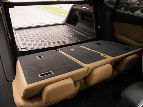 Audi Q8 I (4M) с пробегом 2019 года, цена 5 899 000 рублей, 108151 км, внедорожник, Автокод Объявления