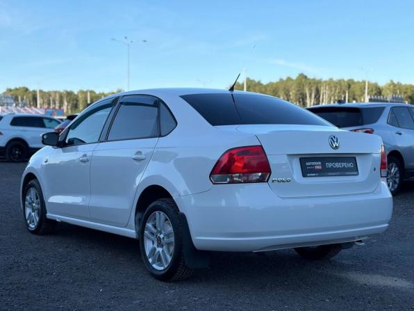 Volkswagen Polo V с пробегом 2012 года, цена 655 000 рублей, 141499 км, седан, Автокод Объявления