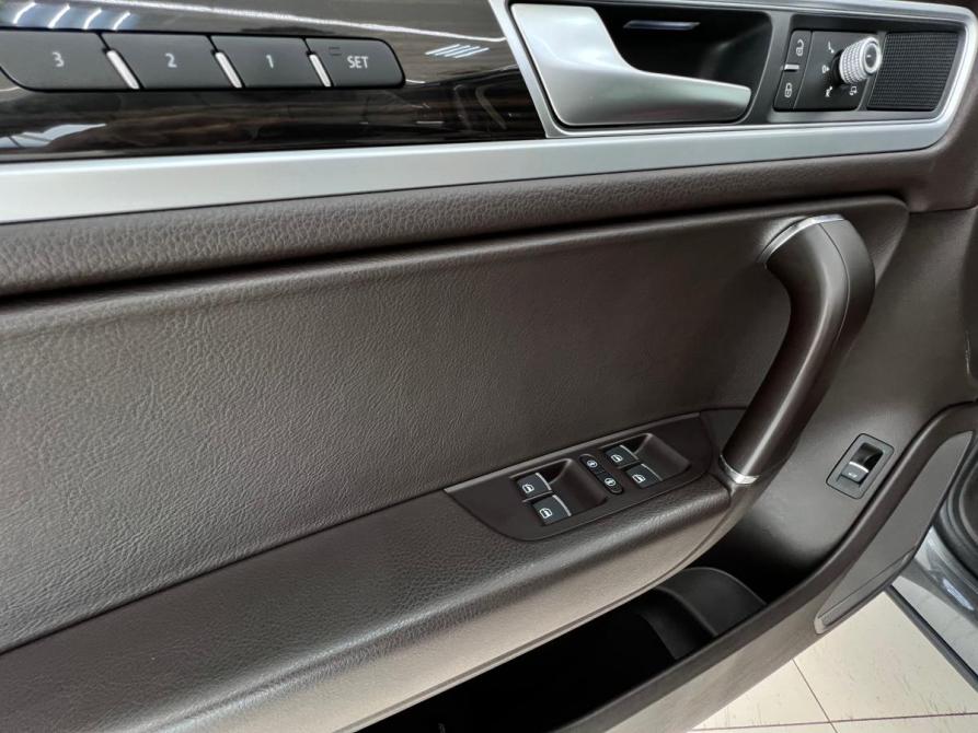 Volkswagen Touareg II Рестайлинг Волгоград  - изображение 29
