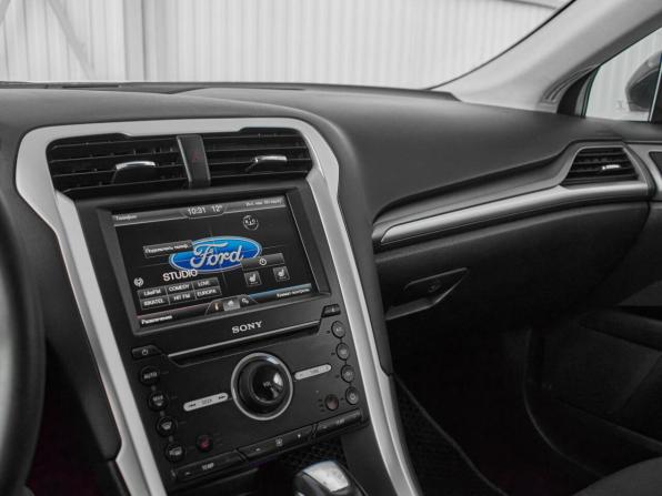 Ford Mondeo V с пробегом 2015 года, цена 1 190 000 рублей, 125292 км, седан, Автокод Объявления
