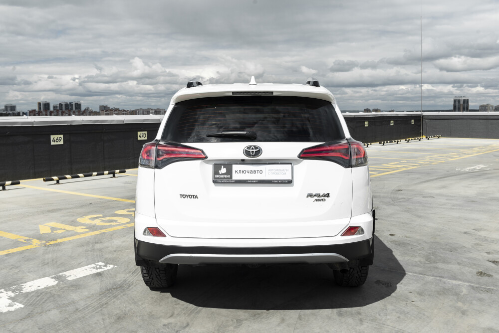 Toyota RAV4 IV (XA40) Рестайлинг Казань  - изображение 6