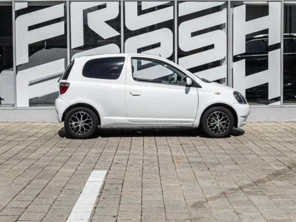 Toyota Vitz I (P10) с пробегом 2000 года, цена 456 000 рублей, 90152 км, хэтчбек, Автокод Объявления
