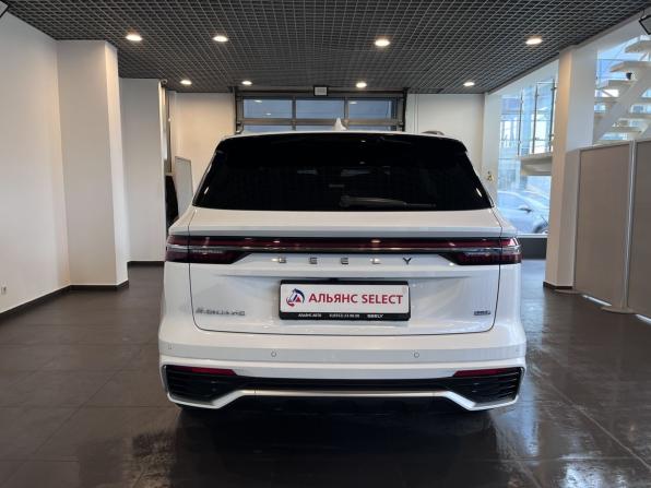 Geely Monjaro I с пробегом 2024 года, цена 3 410 000 рублей, 40723 км, внедорожник, Автокод Объявления