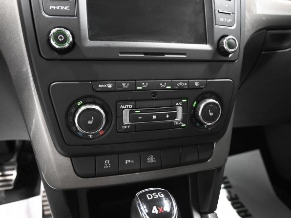 Skoda Yeti I Рестайлинг с пробегом 2014 года, цена 1 495 000 рублей, 131437 км, внедорожник, Автокод Объявления